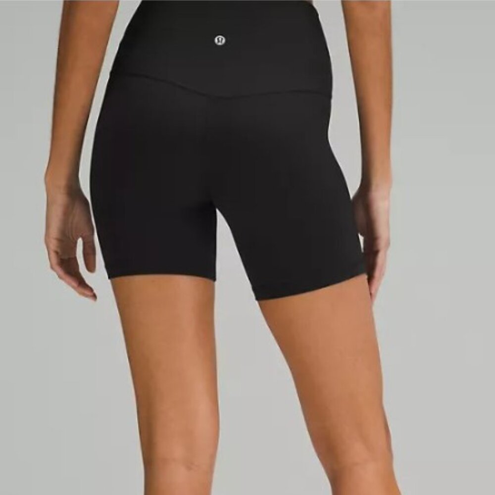 NWOT lululemon Align™ High-Rise Short 6" Black Size 6